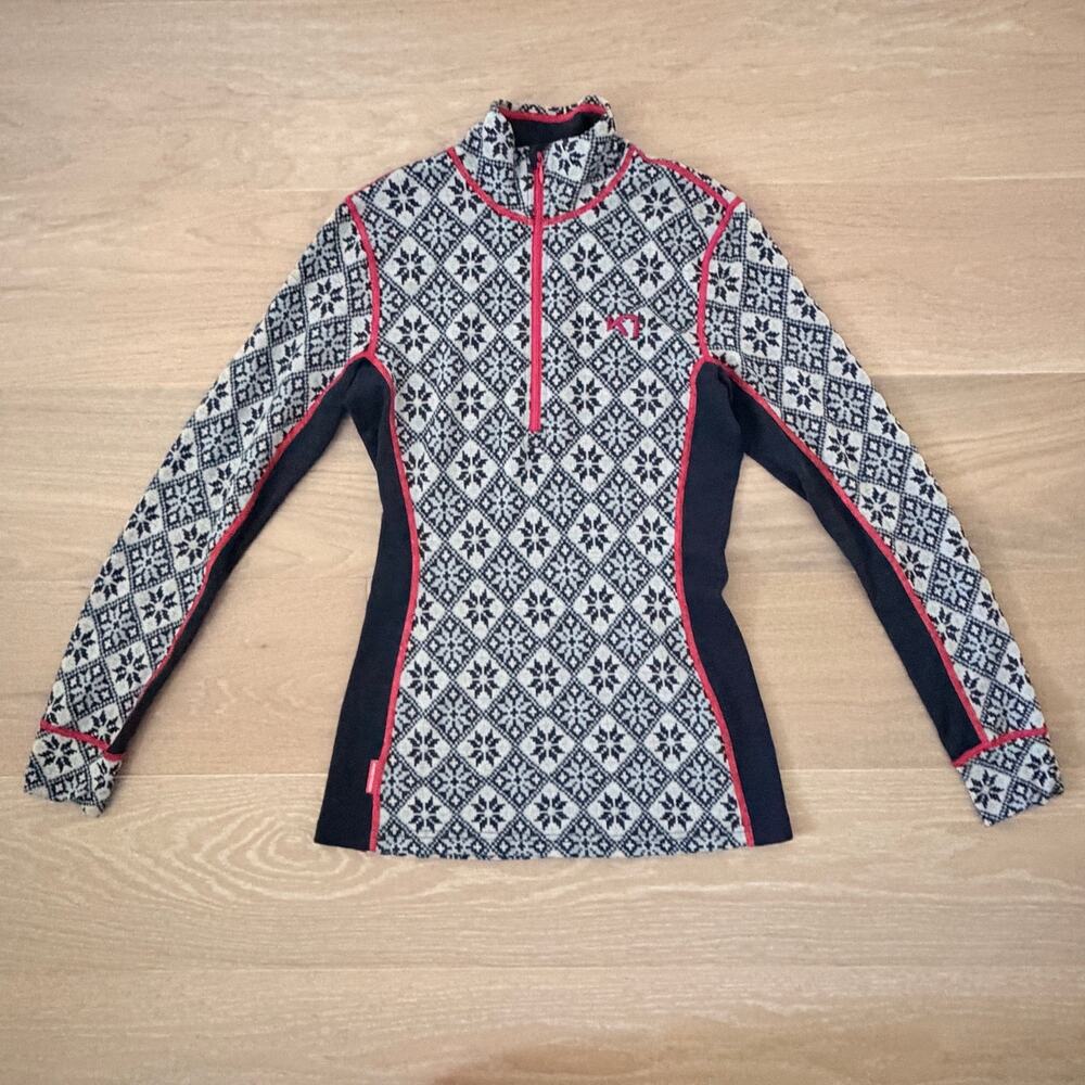 Kari Traa Half-Zip Base Layer Top Wool Navy Red 
Medium 8/10
